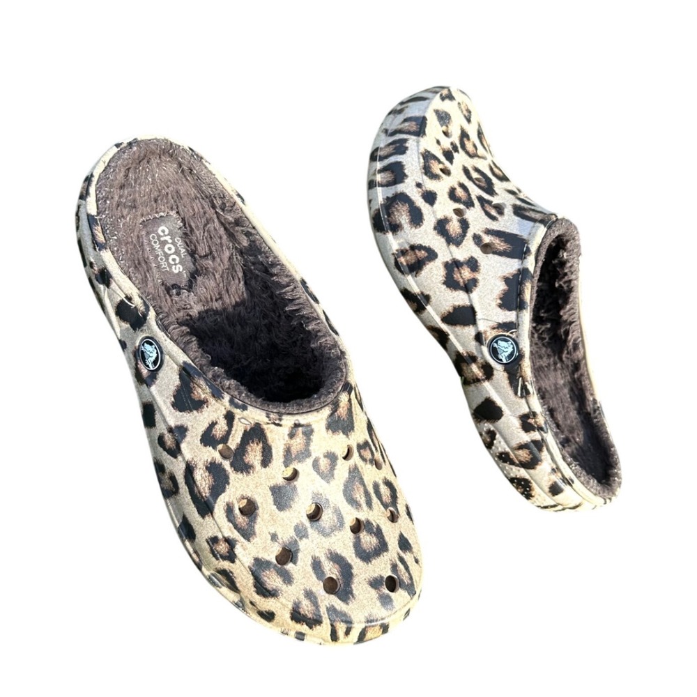 Crocs Women's Lined Freesail Clogs Size 7 Animal Print Discontinued Style